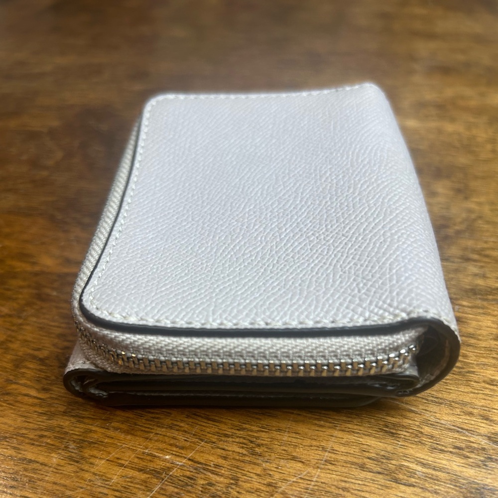 Coach Leather Wallet - Picture 12 of 16